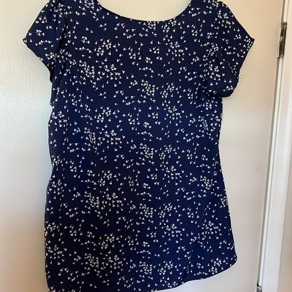 Sass & Sassy Maternity Top Blue White Floral Size L - Picture 4 of 4